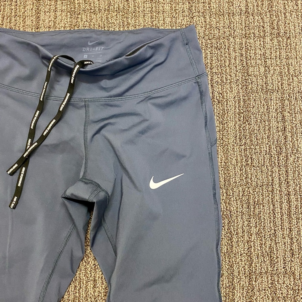 Nike Capri Leggings